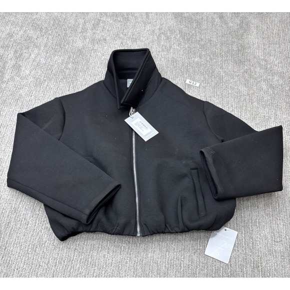 Medium Jackets & Blazers - Cernucci Size Medium Black Crop Jacket #432